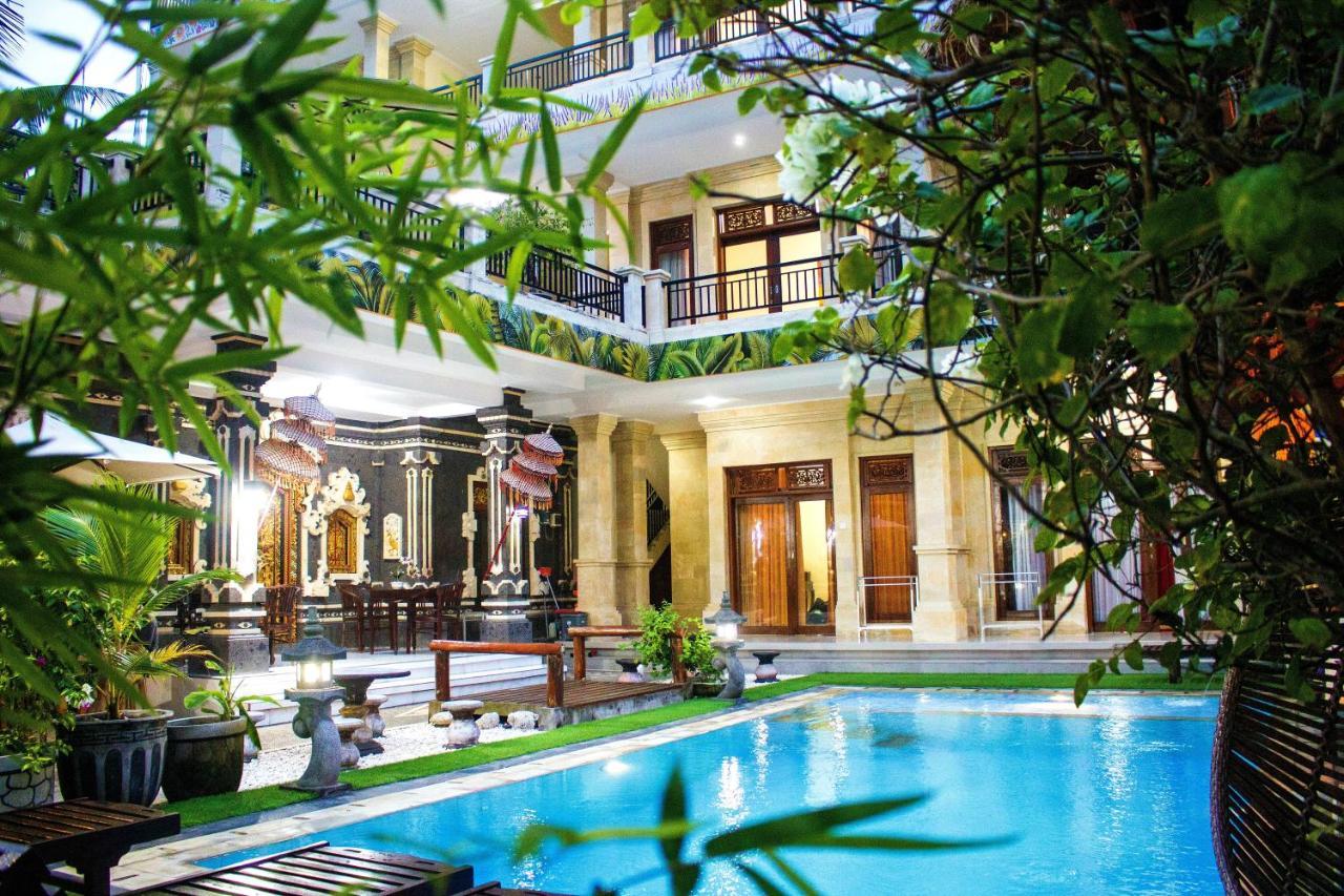 Bali 85 Beach Inn Падангбай Экстерьер фото